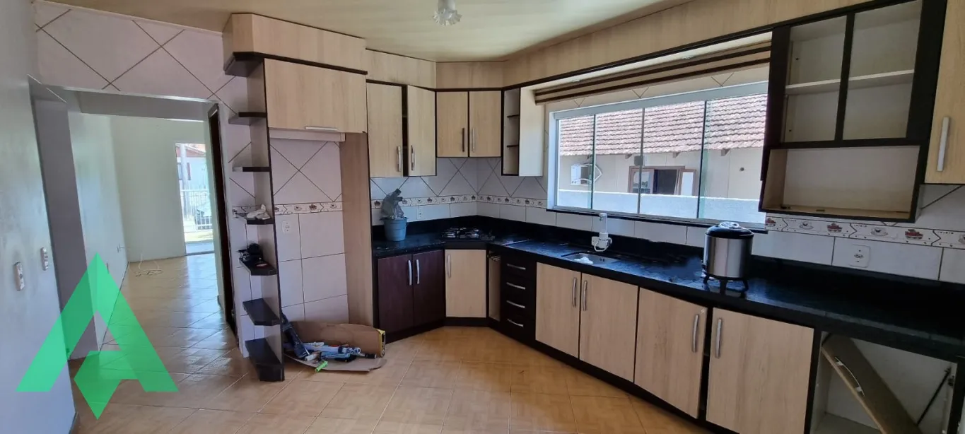 Linda Casa semimobiliada à Venda, no Bairro Navegantes em Rio do Sul! — foto 5