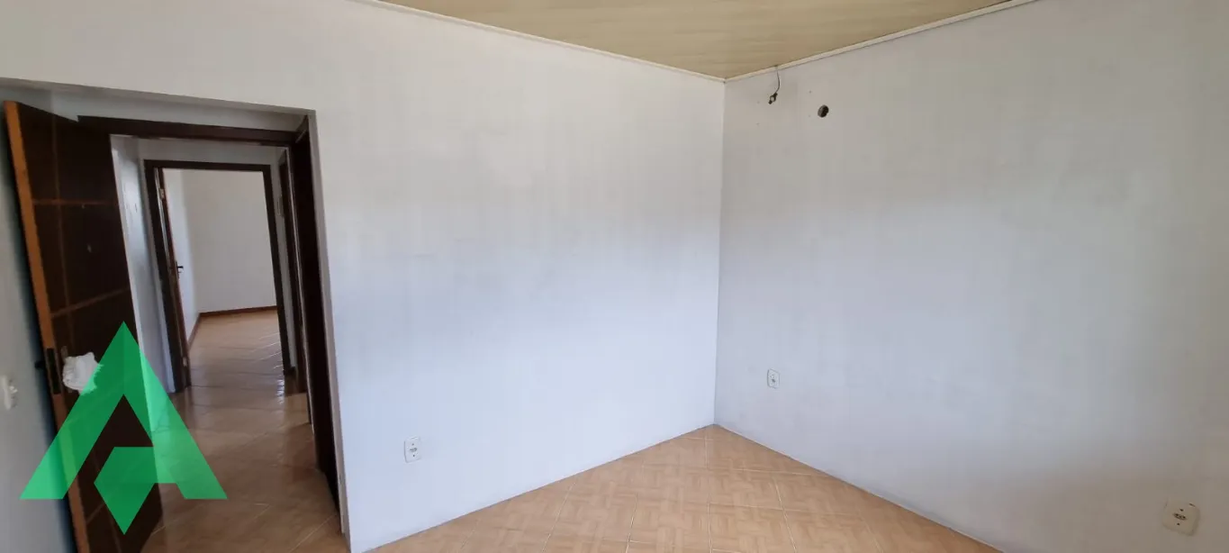 Linda Casa semimobiliada à Venda, no Bairro Navegantes em Rio do Sul! — foto 6