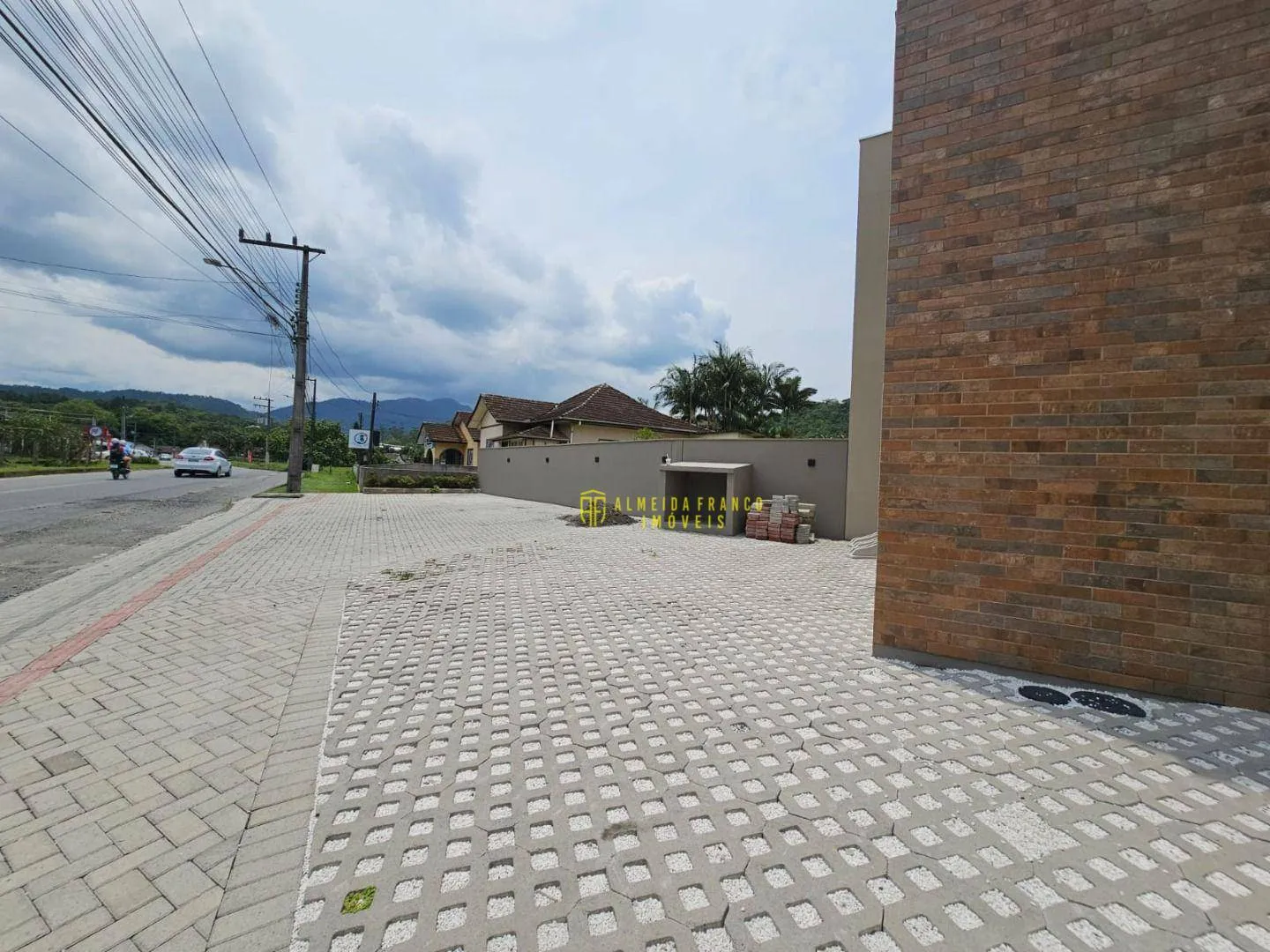 Excelente loja com aproximadamente , 31,81, com amplo estacionamento - Itoupa Central - Blumenau/SC — foto 7