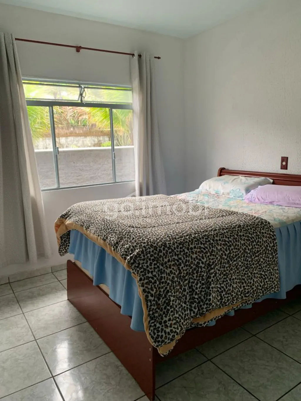 Casa com terreno grande para moradia ou construção de prédio ou geminados. — foto 6