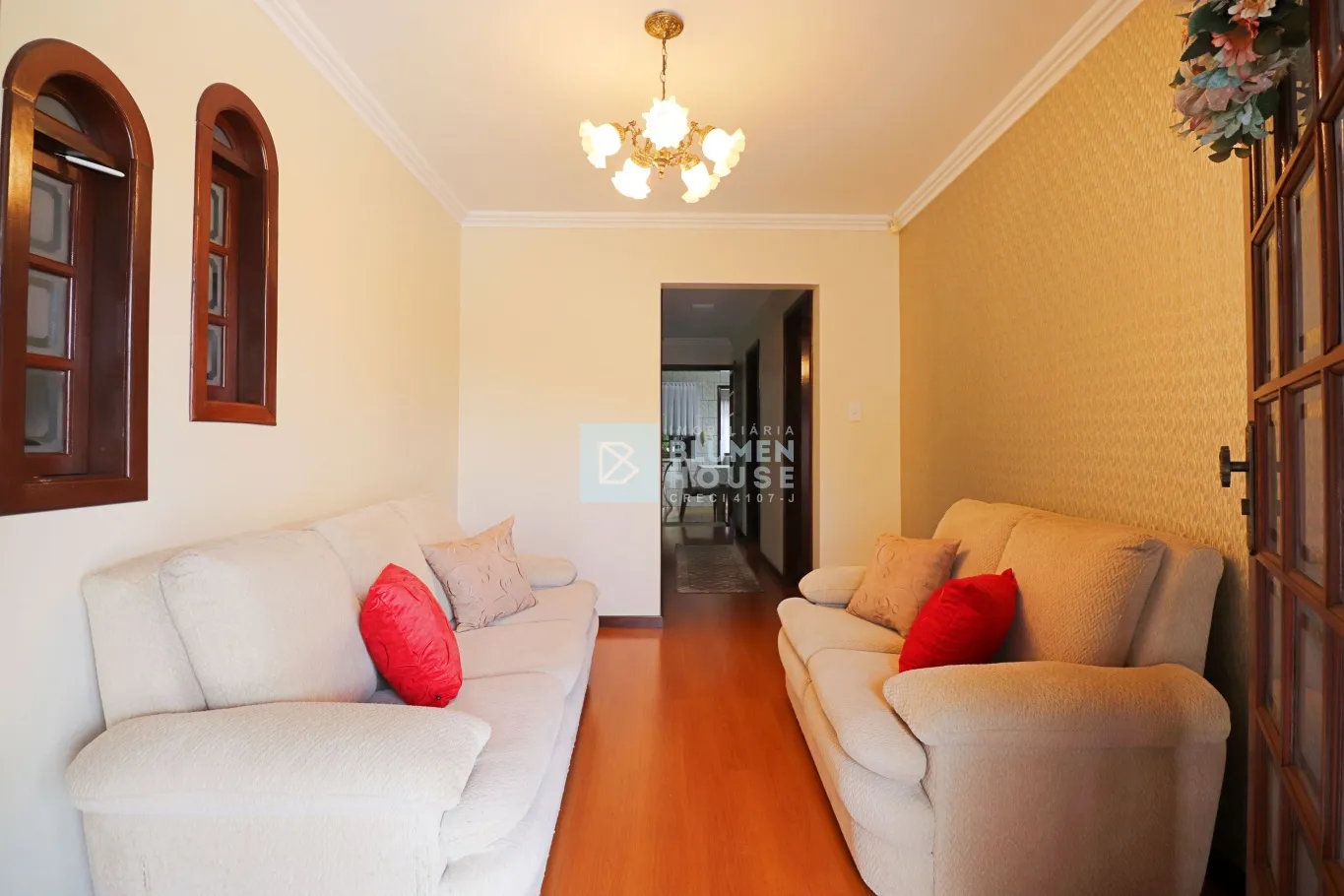 Ampla casa térrea no bairro Fortaleza! — foto 6
