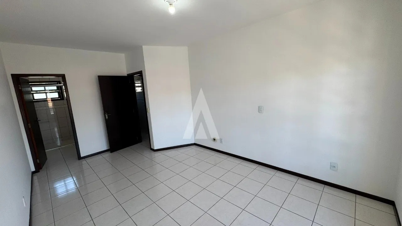 Sobrado com 1 suíte mais 2 quartos à venda no bairro Costa e Silva em Joinville - SC por R$ 710.000,00 — foto 7