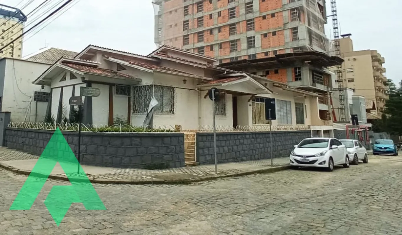 Casa comercial para Locação por R$ 11.120,00-Bairro Victor Konder-Blumenau/SC - foto 1