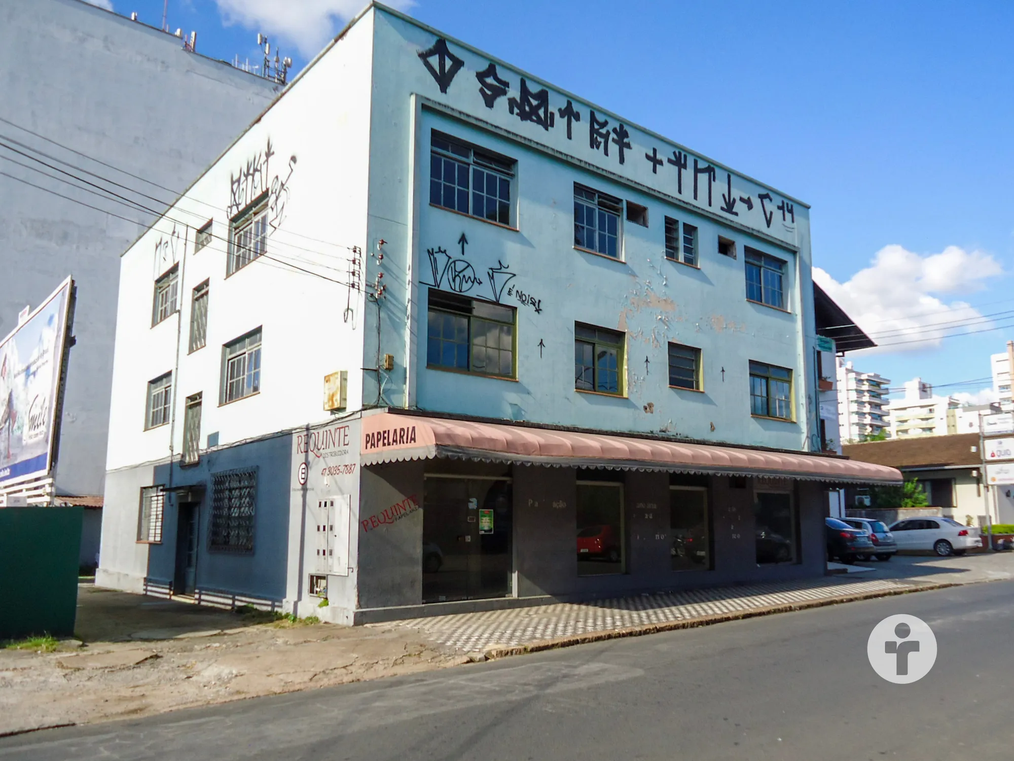 Prédio na Ponta Aguda: Seu Espaço Ideal - foto 1