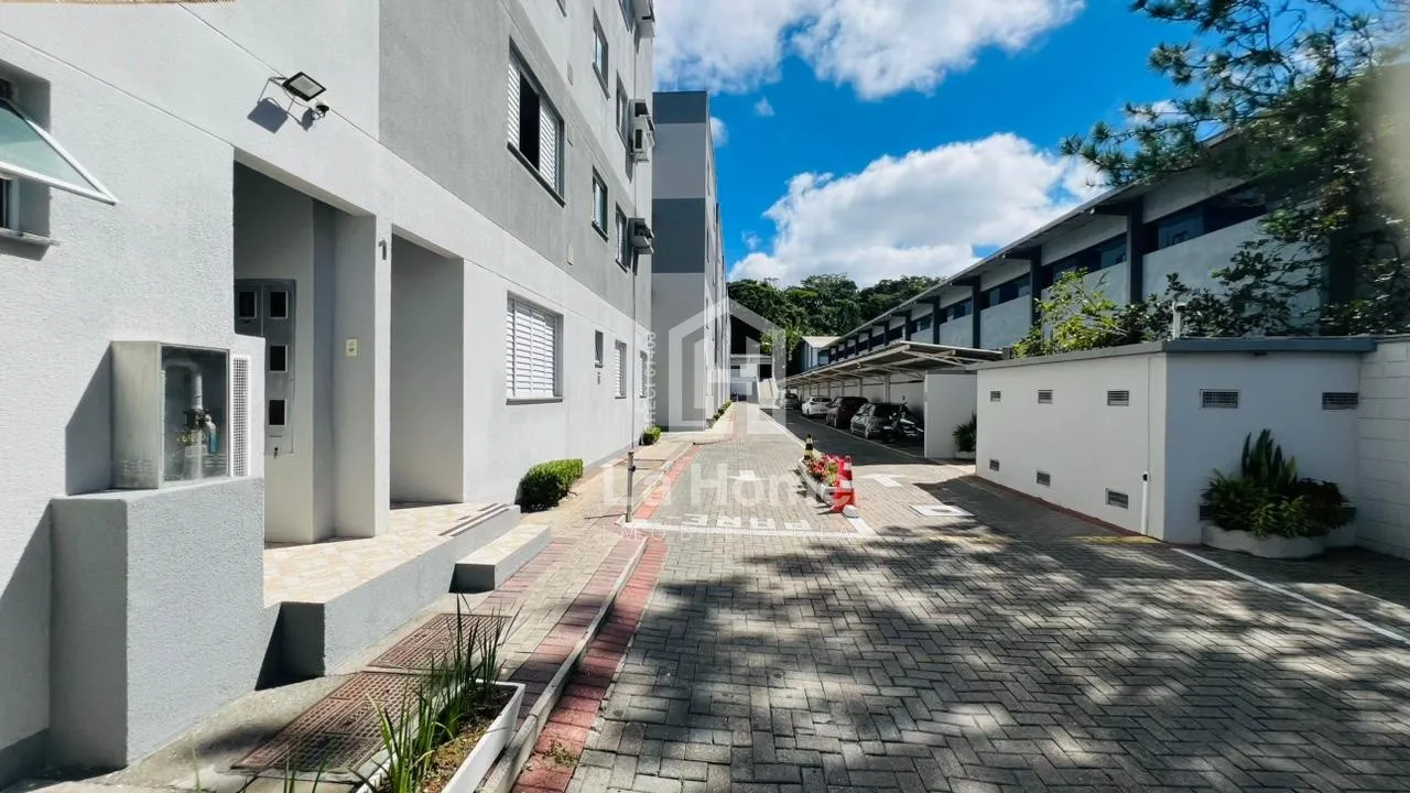 Apartamento com 02 dormitórios no bairro Velha, Blumenau - Apartamento Alugado — foto 2