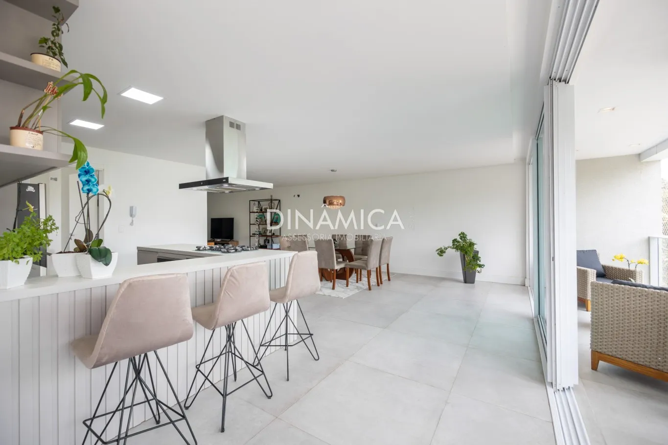 Apartamento semimobiliado com 3 suítes no bairro Bom Retiro em Blumenau!! — foto 5