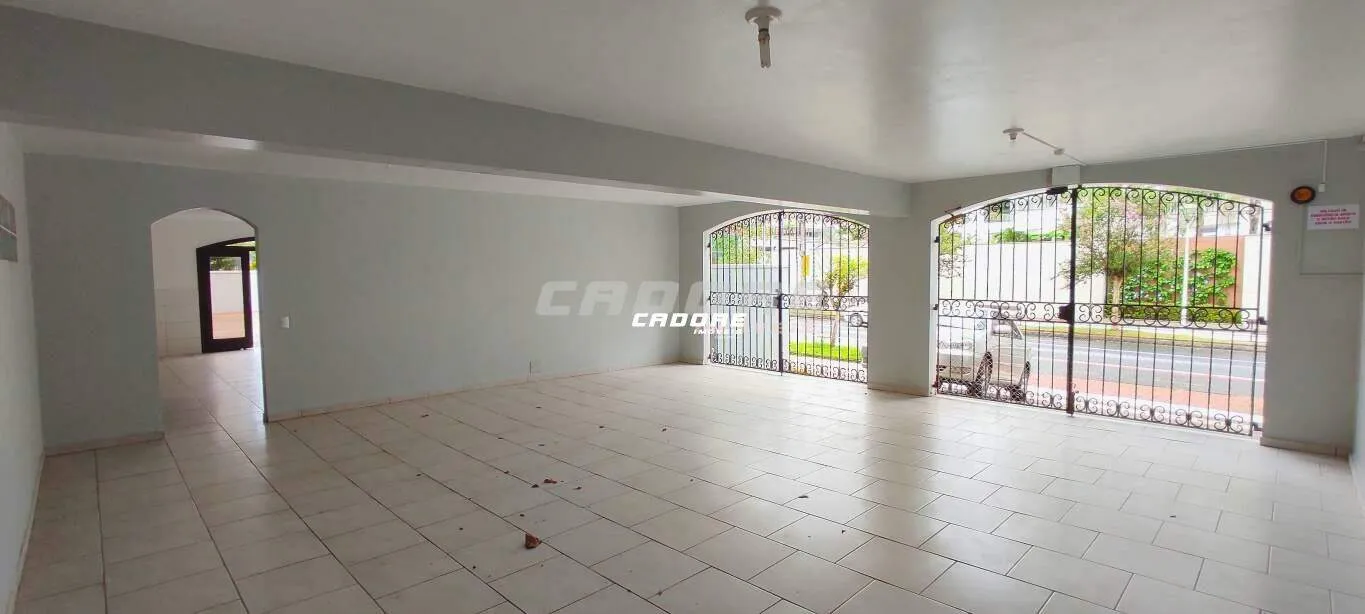Ótima Casa comercial na Vila Formosa, bairro nobre de Blumenau. | Cadore Imóveis — foto 2