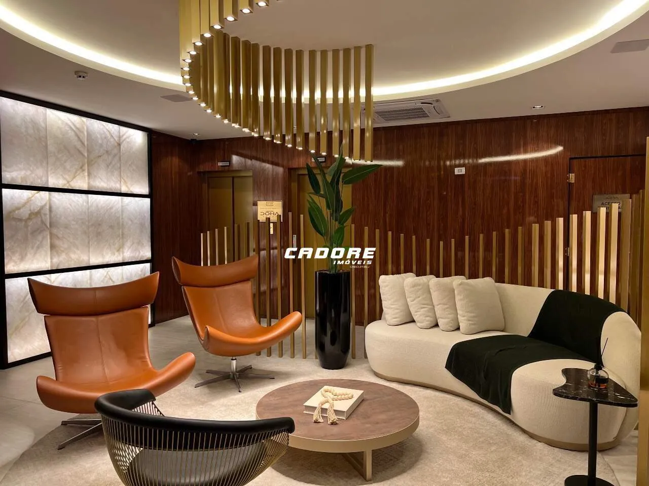 Luxuoso e grandioso Doha Tower a poucos metros da praia!! — foto 2