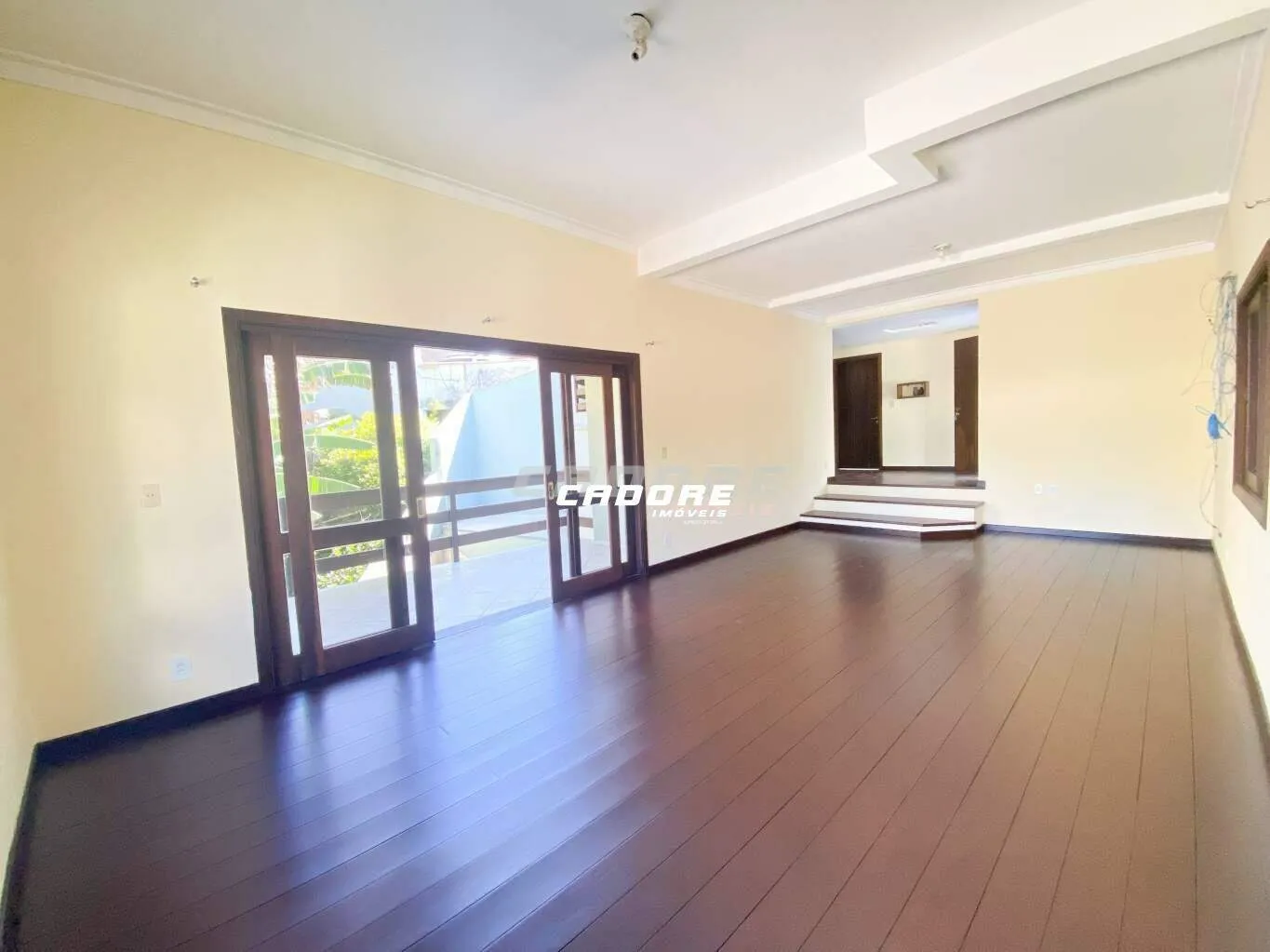Casa com 4 Dormitórios e Piscina A Venda Bairro Garcia — foto 4