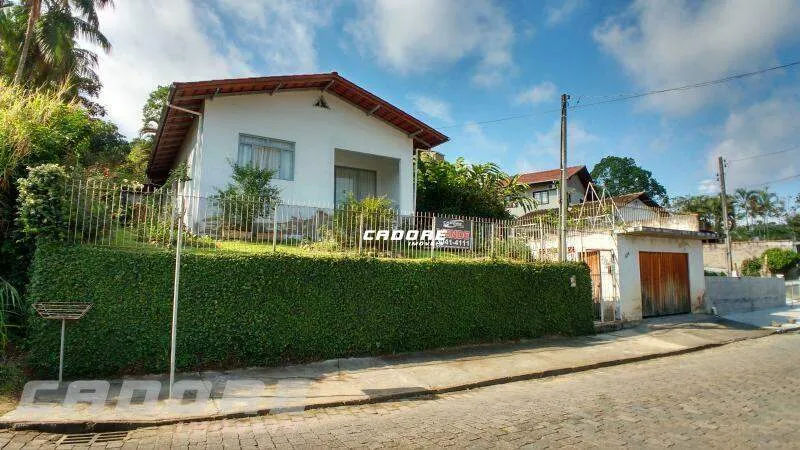 Excelente terreno Comercial e Residencial na Rua Divinópolis - foto 1