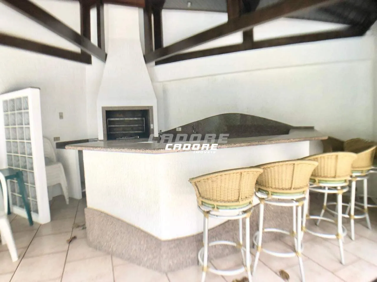 Casa com 04 quartos e piscina no Garcia — foto 4