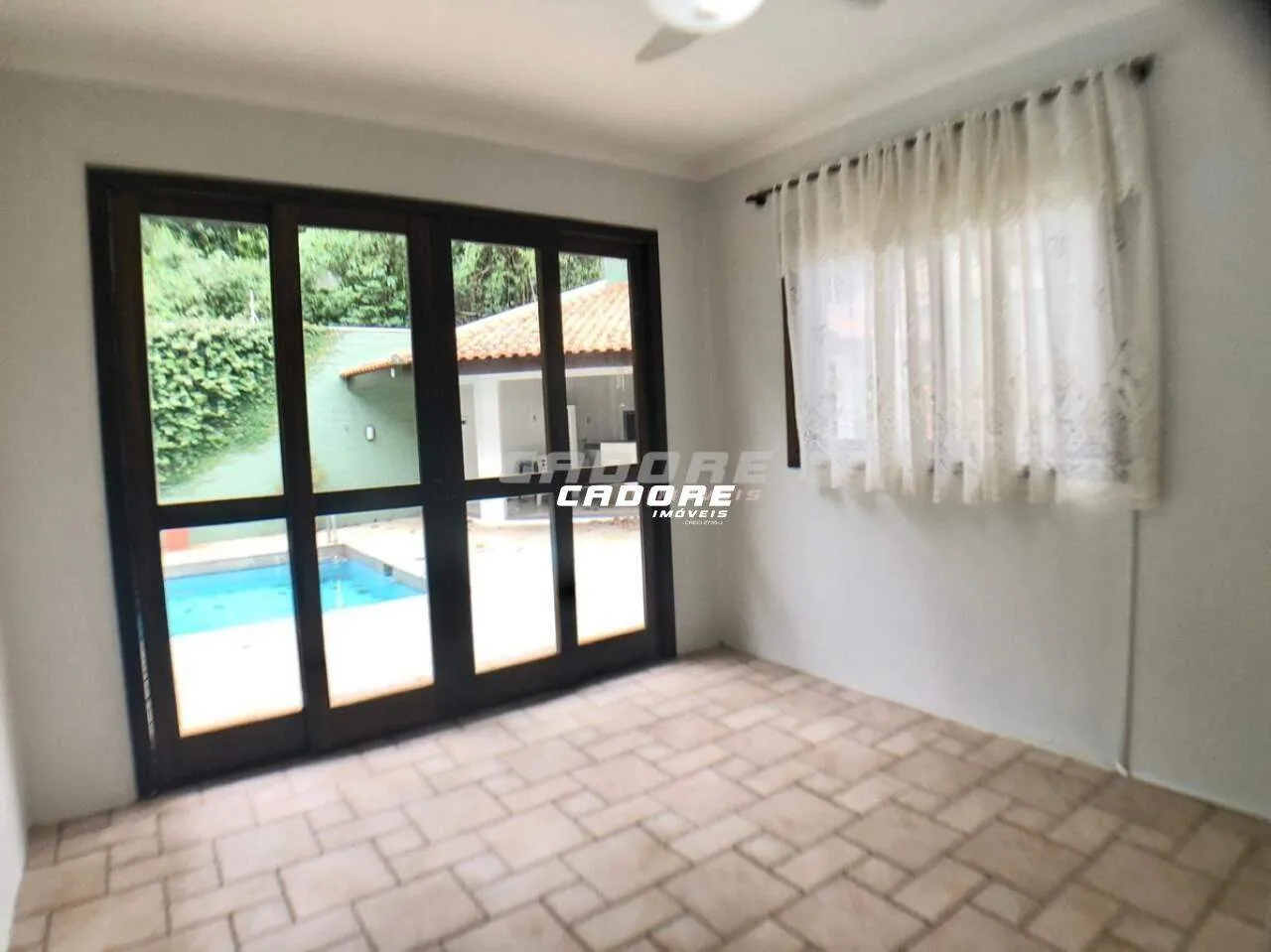 Casa com 04 quartos e piscina no Garcia — foto 5
