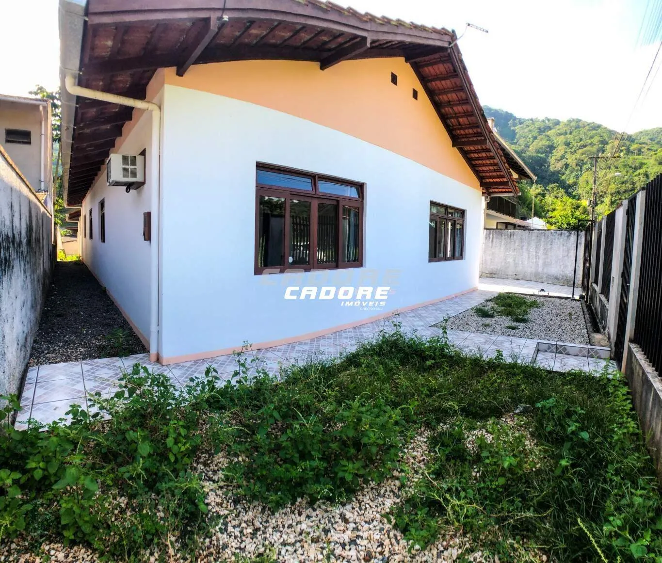 Ampla casa na região do Garcia — foto 2