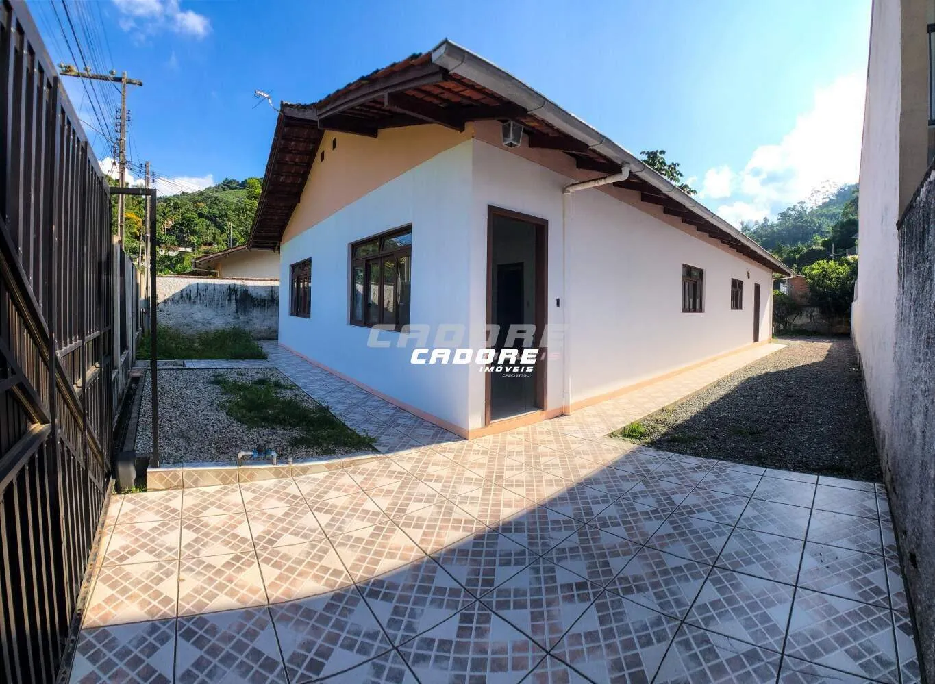 Ampla casa na região do Garcia — foto 3