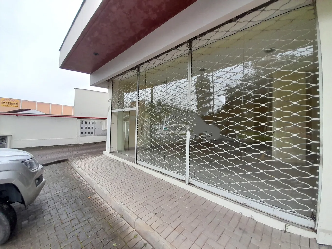 EXCELENTE SALA COMERCIAL DISPONÍVEL PARA LOCAÇÃO NO BAIRRO SANTA TEREZINHA - GASPAR/SC - foto 1