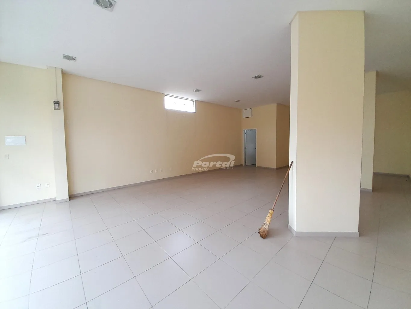 EXCELENTE SALA COMERCIAL DISPONÍVEL PARA LOCAÇÃO NO BAIRRO SANTA TEREZINHA - GASPAR/SC — foto 7