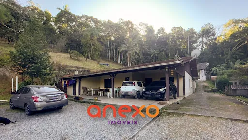Terreno Espaçoso com 2 Casas e Piscina - Ideal para Condomínio de Casas. — foto 6