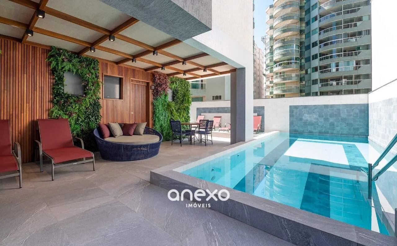 Apartamento em Itapema - Meia Praia - com 3 suítes e 3 vagas de garagem individuais. - foto 1