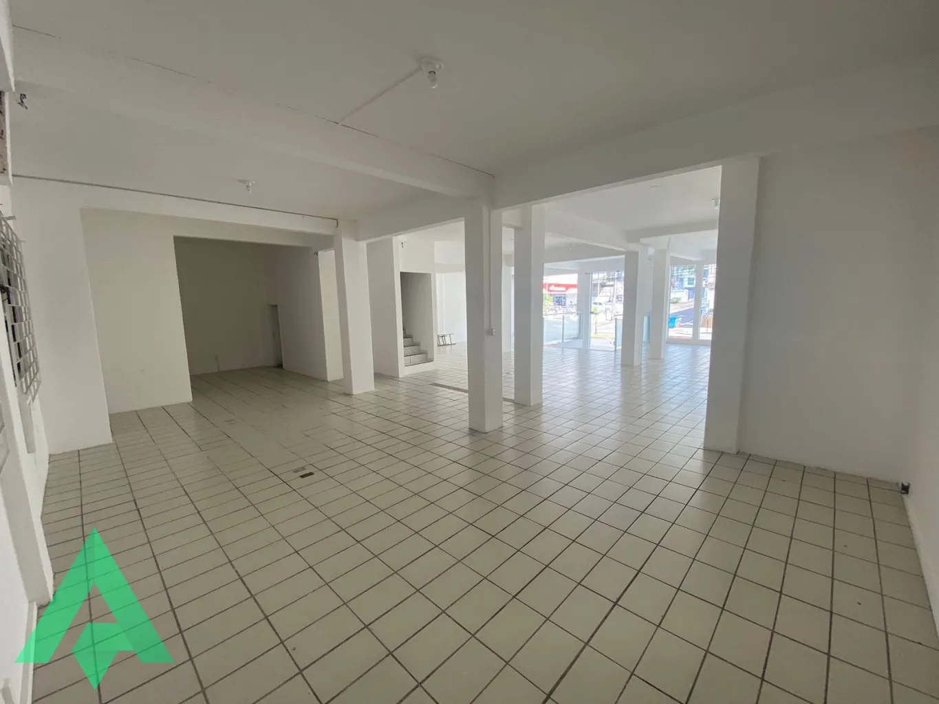 Loja Térrea 350 m para locação por R$ 15.000,00 - Bairro Victor Konder - Blumenau/SC — foto 5