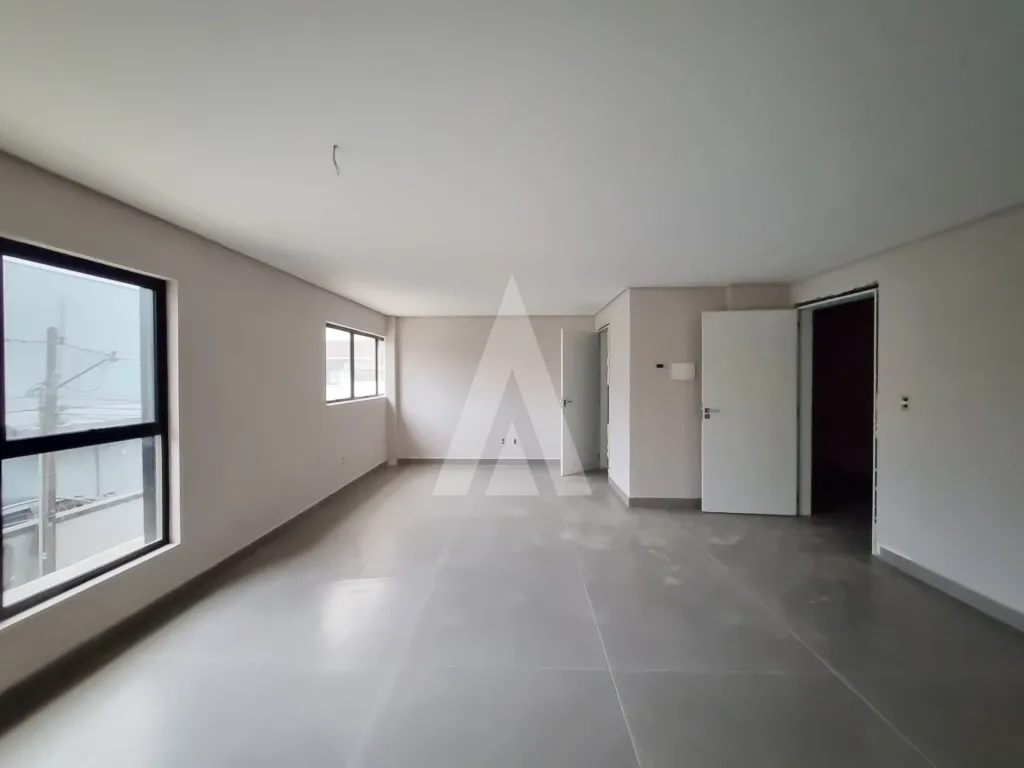 Sala comercial no bairro Bucarein com 37m, banheiro privativo — foto 3