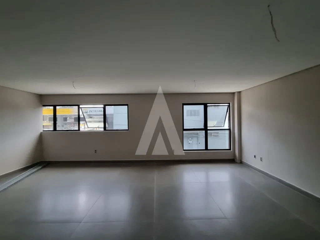Sala comercial no bairro Bucarein com 36m, 1 lavabo — foto 3