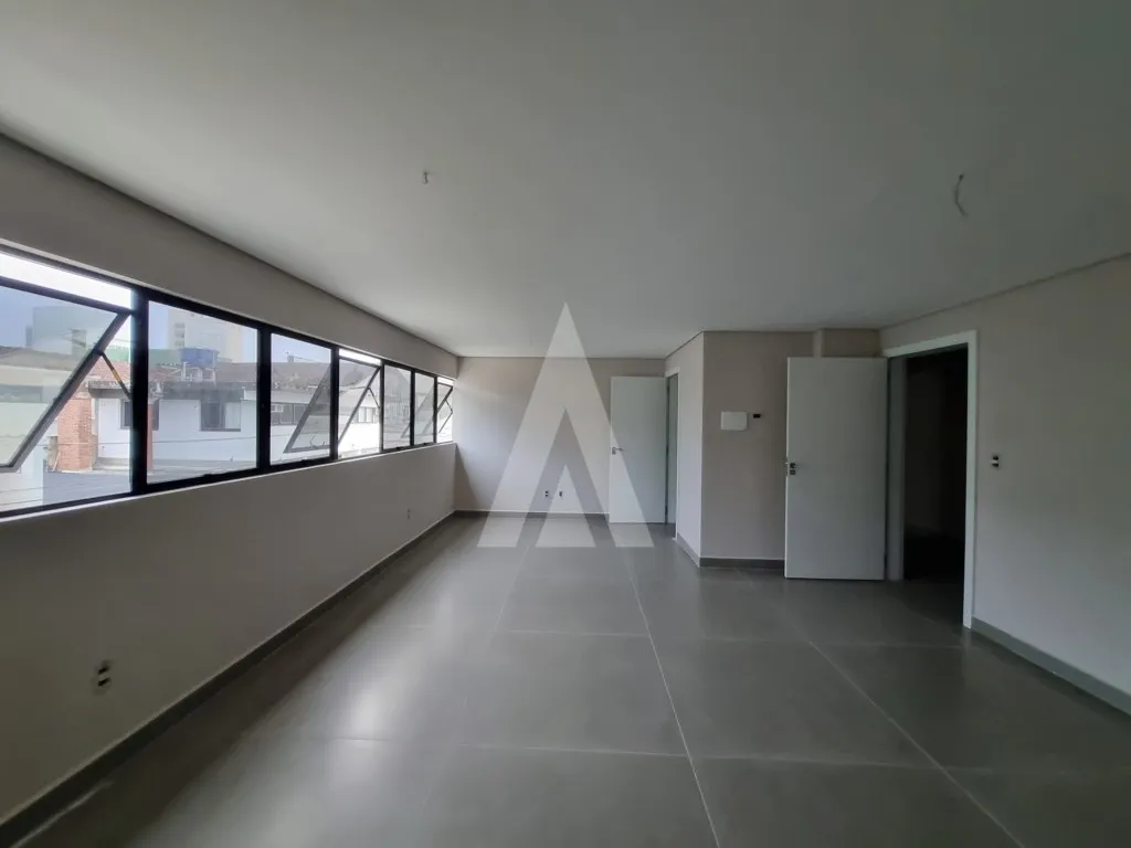 Sala com 36m, 1 lavabo e vagas de estacionamento rotativo. — foto 6