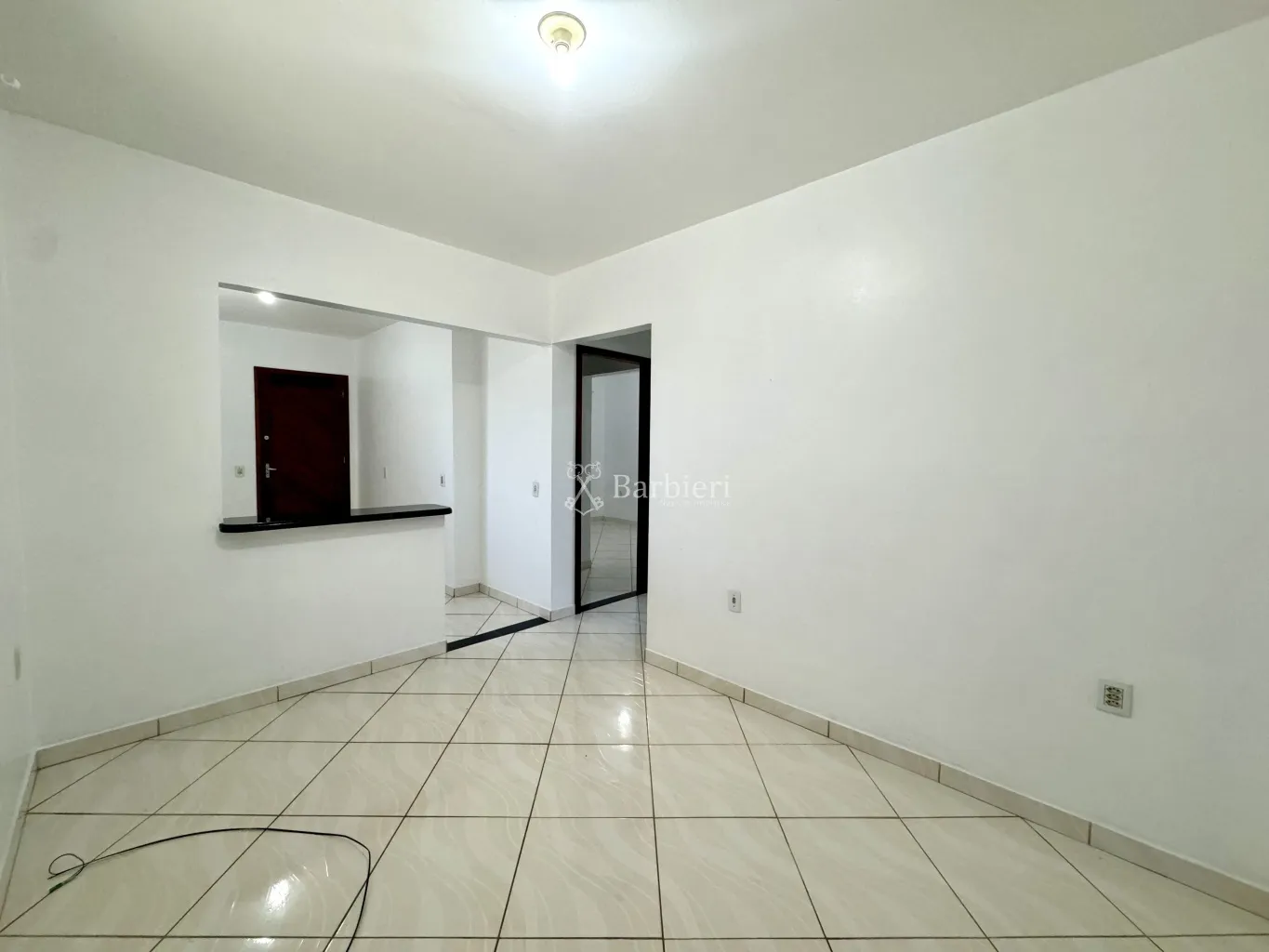 Casa na Itoupavazinha com 2 quartos, amplo espaço externo, 1 vagas de garagem. — foto 2