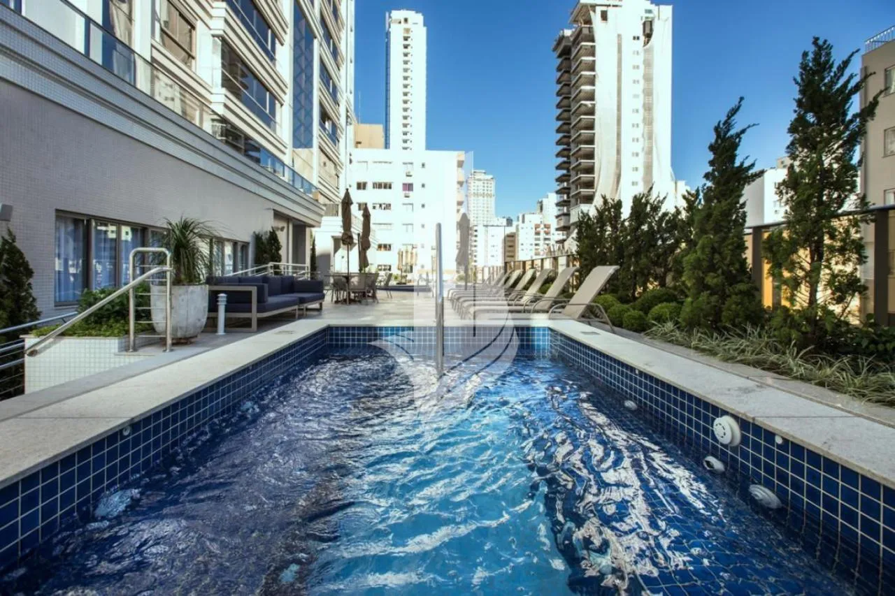 DIFERENCIADO COM PISCINA ADULTO E INFANTIL PRIVATIVAS - BC. — foto 4