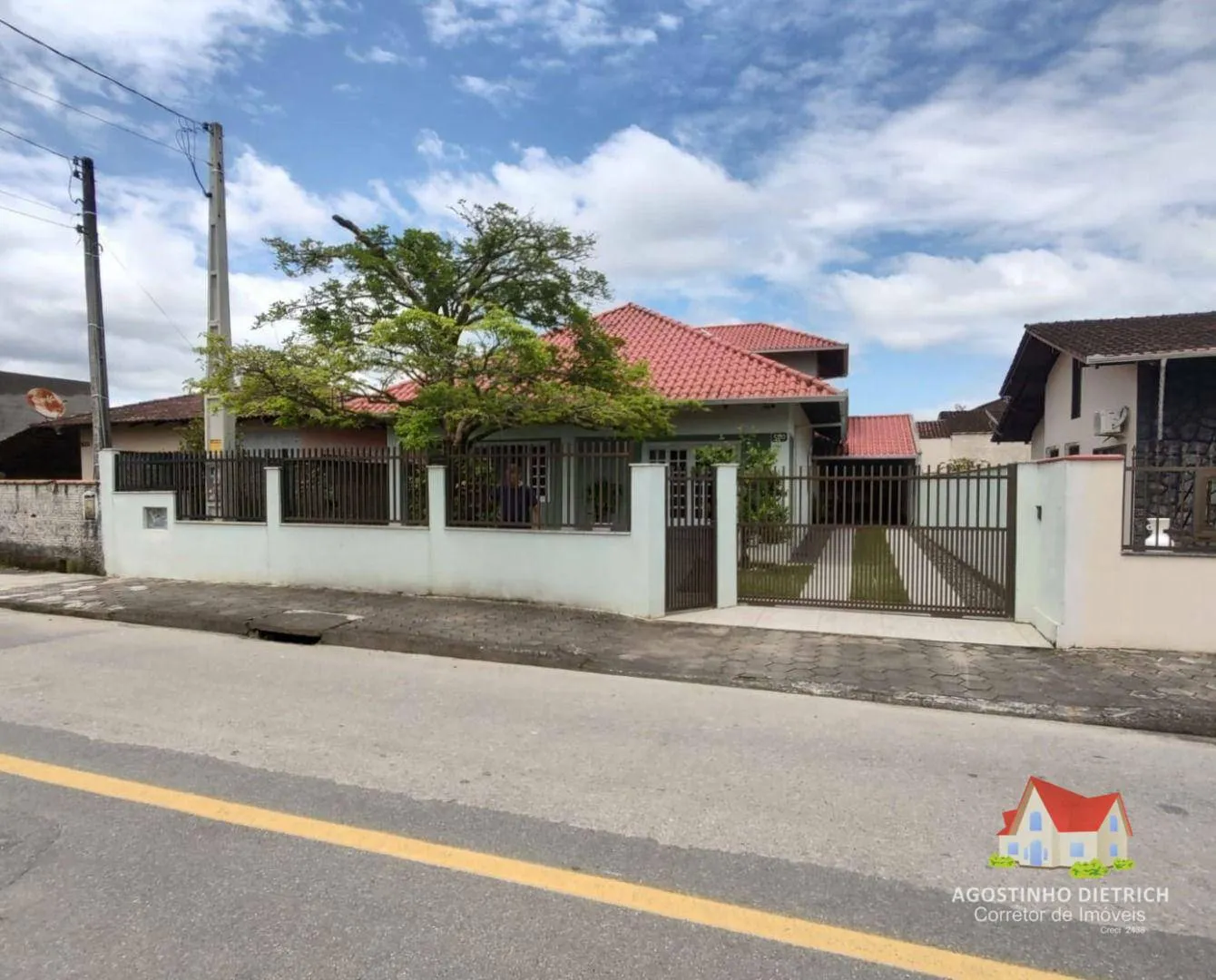 Imperdivel ! Residencia em Alvenaria Averbada C/laje C/228 m2 C/03 Quartos+Area C/Churrasqueira + Placas Solares e Terreno C/362,00m2 No Joao Costa! — foto 4