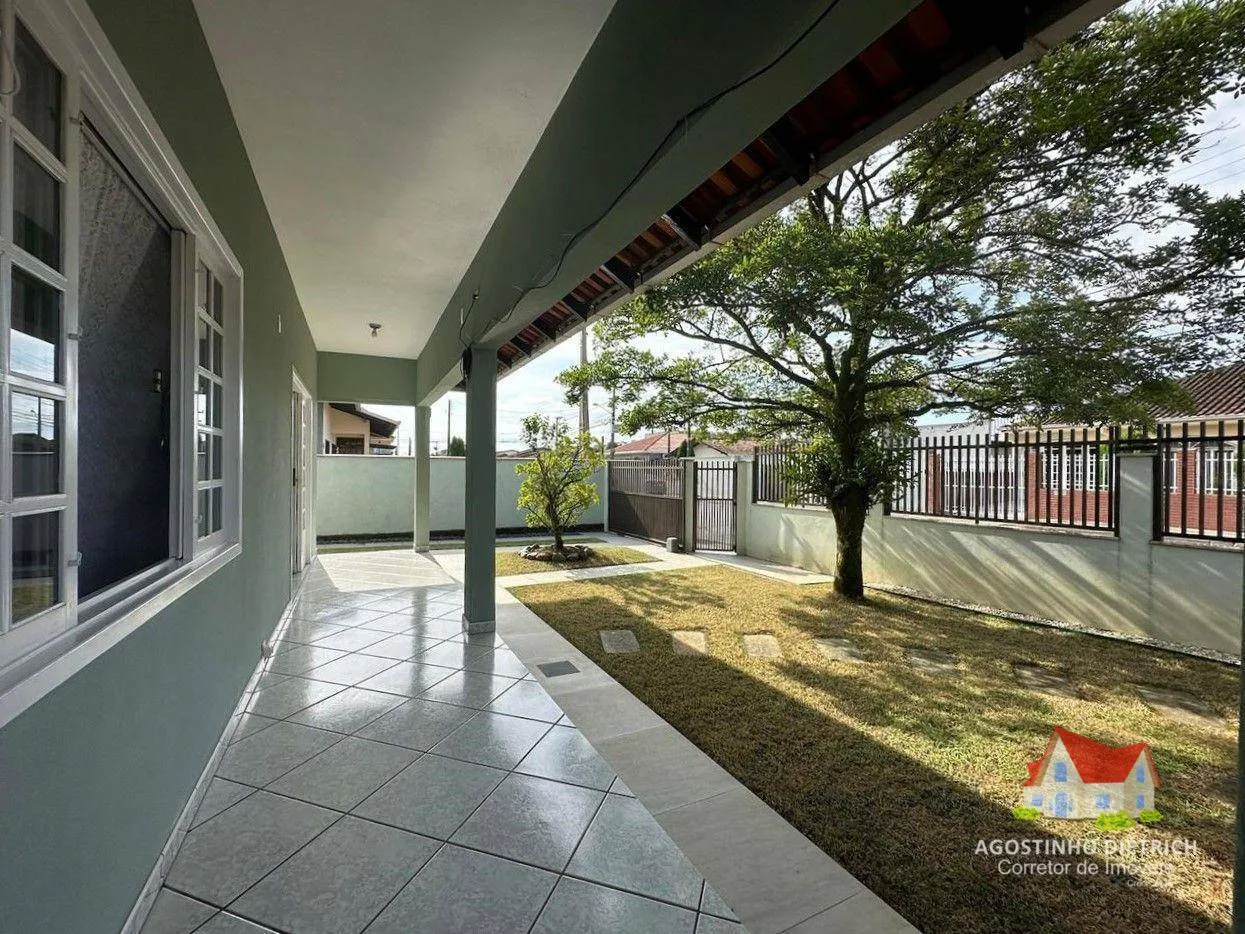 Imperdivel ! Residencia em Alvenaria Averbada C/laje C/228 m2 C/03 Quartos+Area C/Churrasqueira + Placas Solares e Terreno C/362,00m2 No Joao Costa! — foto 6