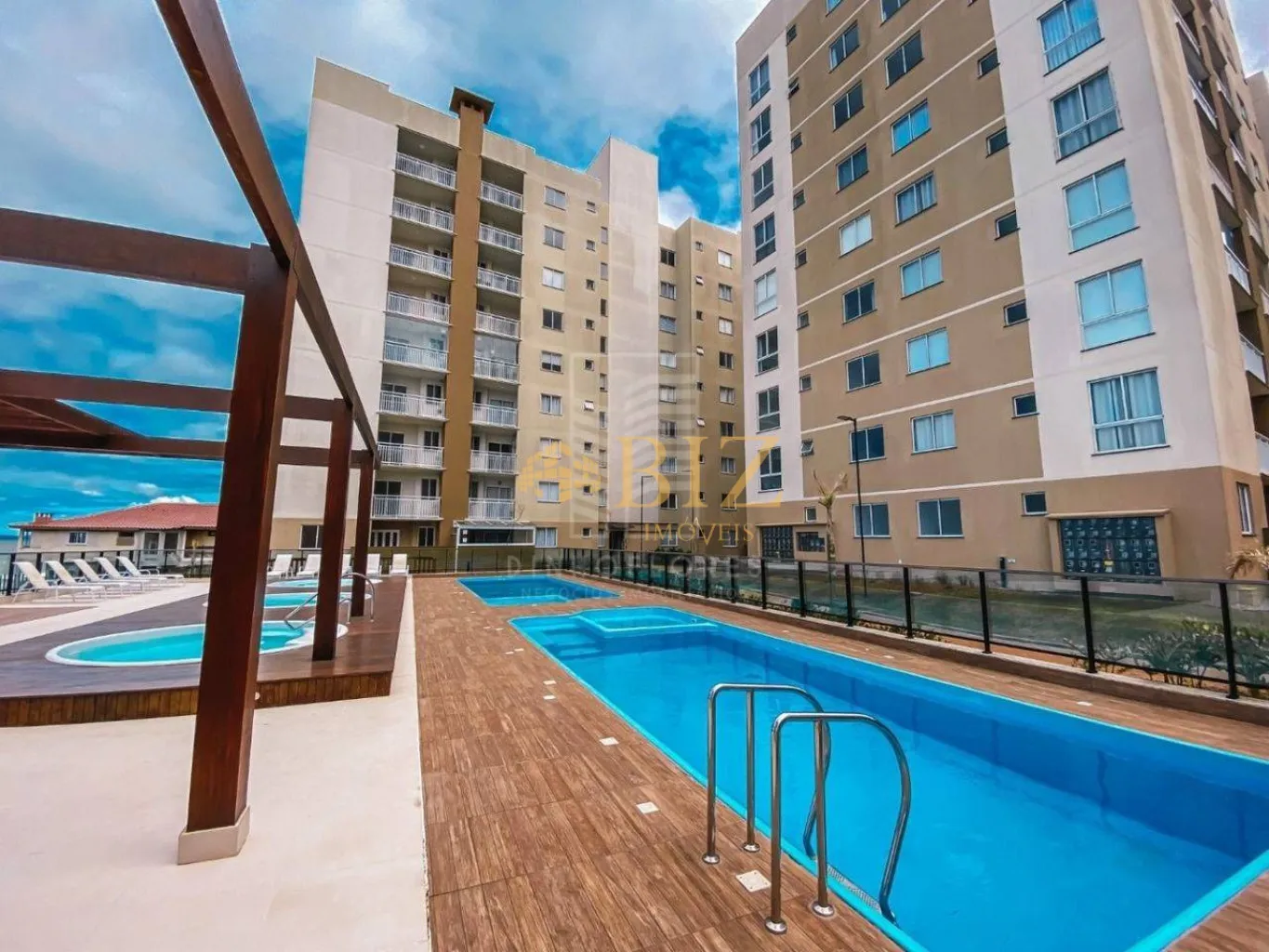 A realização do sonho do seu imóvel na praia está perto! Apartamento pé na Areia, em Barra Velha. - foto 1
