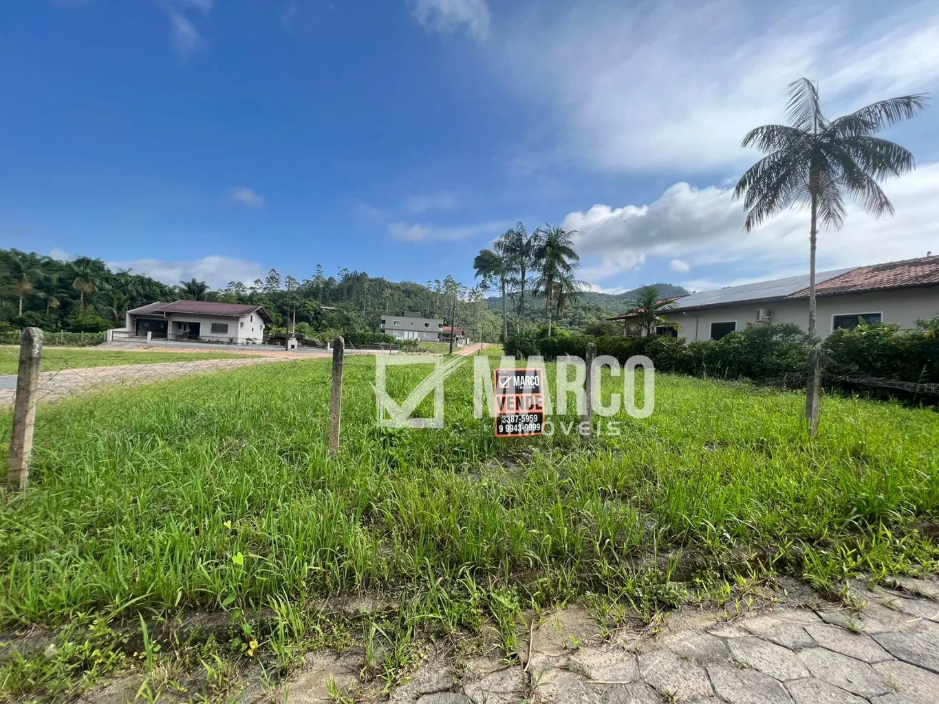 Terreno plano e pronto para construir no Centro de Pomerode - foto 1