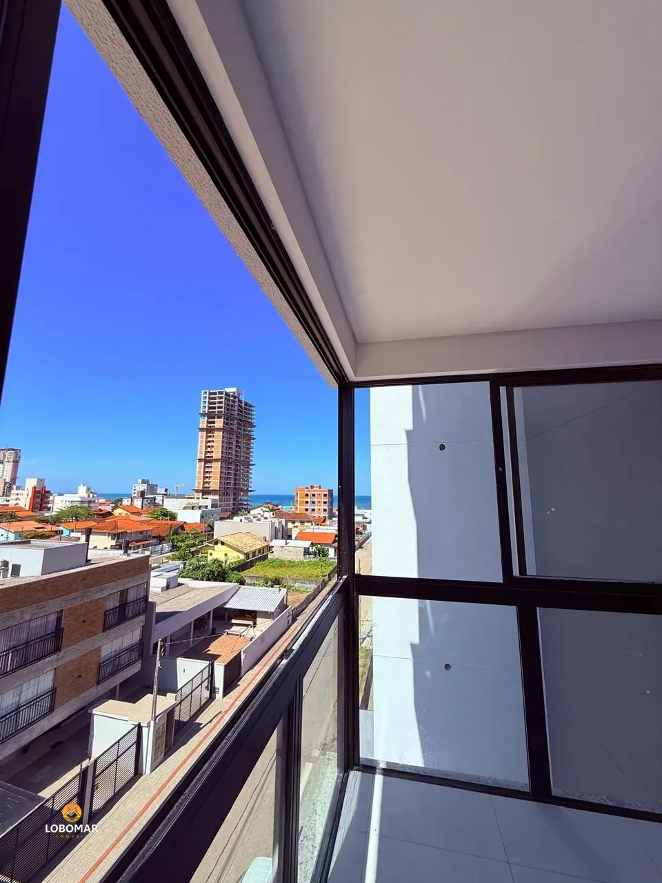 Apartamento novo, com 3 dormitórios, à apenas 240m do mar - Itacolomi - Balneári — foto 3