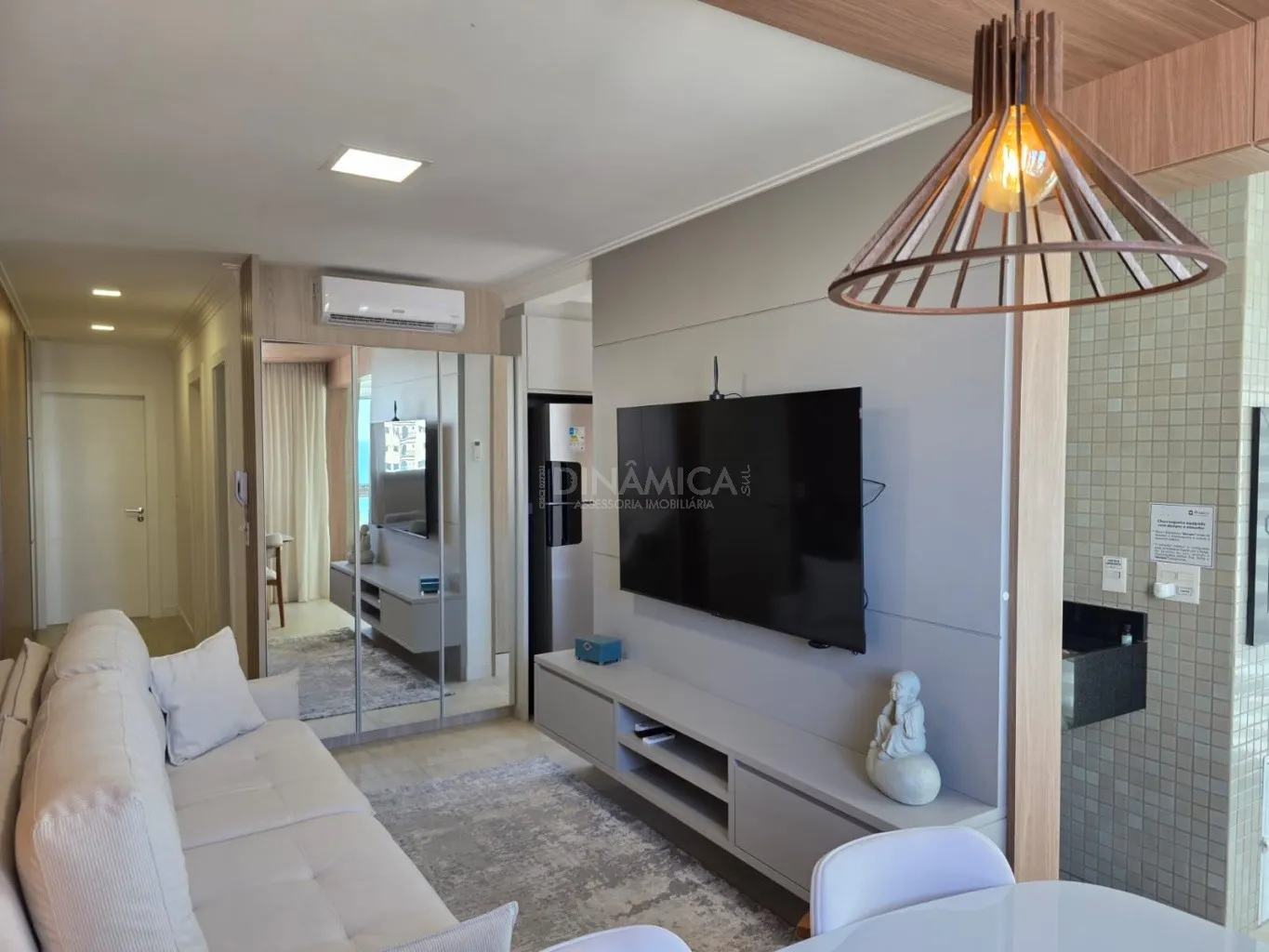 Belíssimo apartamento semimobiliado (entregue 2023) em Itapema a 200 metros do mar. - foto 1