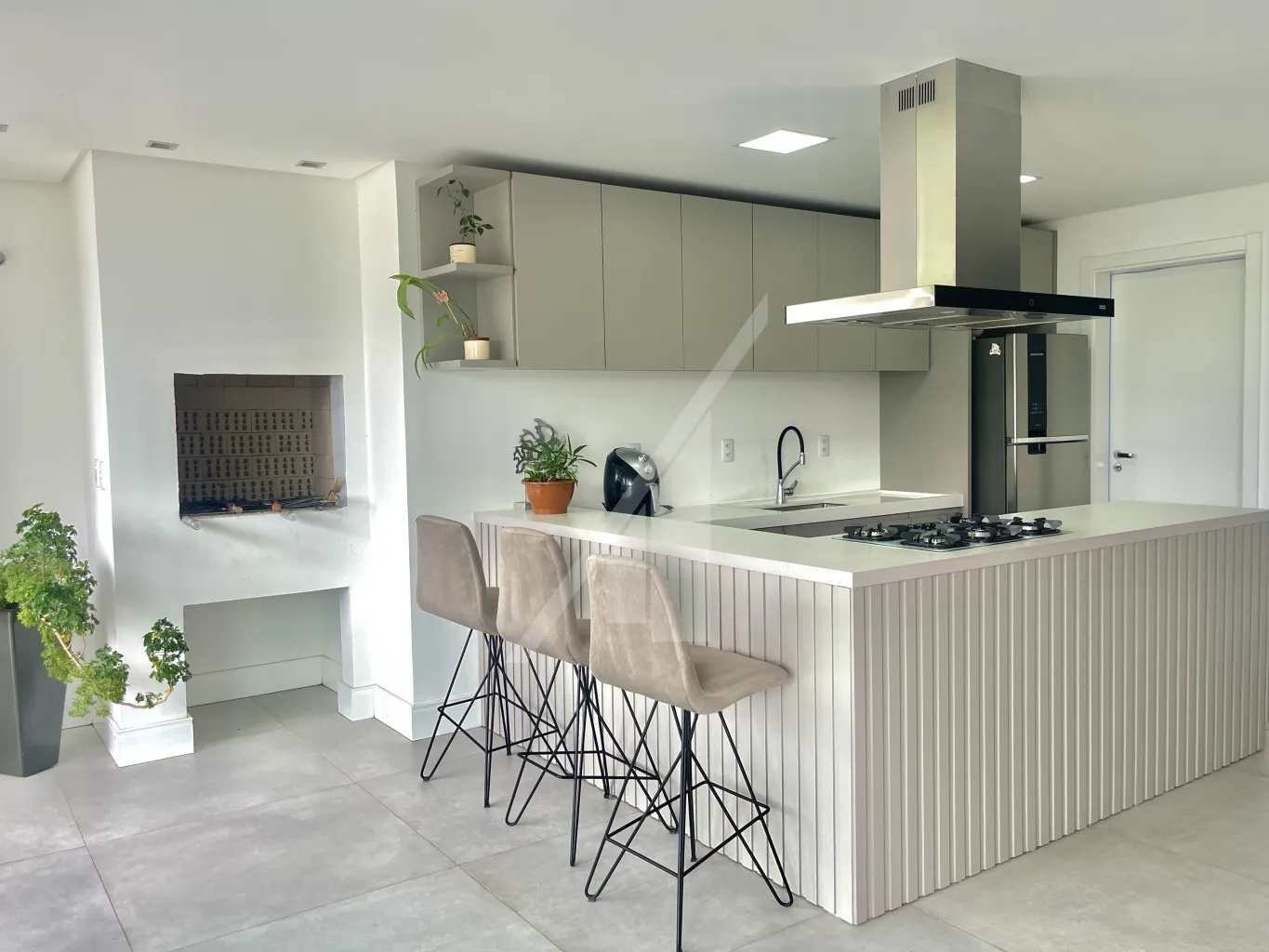 NOVARA- Apartamento com 03 suítes bairro Bom Retiro! — foto 4