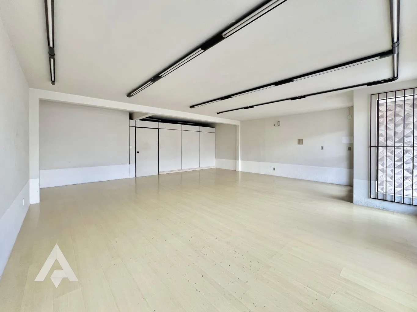 Loja Térrea de 80 m para locação por R$ 2.200,00 - Bairro Victor Konder - Blumenau/SC — foto 5