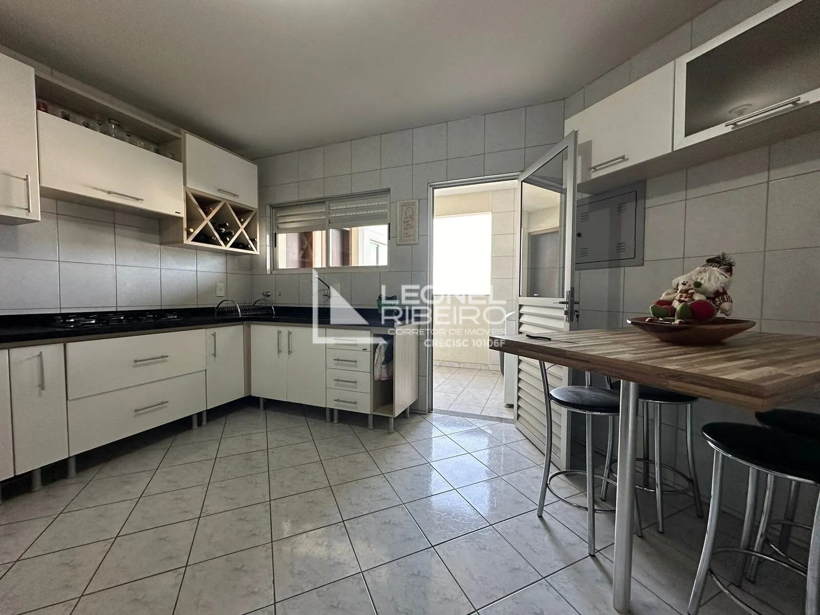 Apartamento à venda com 2 dormitórios no bairro Das Capitais em Timbó/SC — foto 4