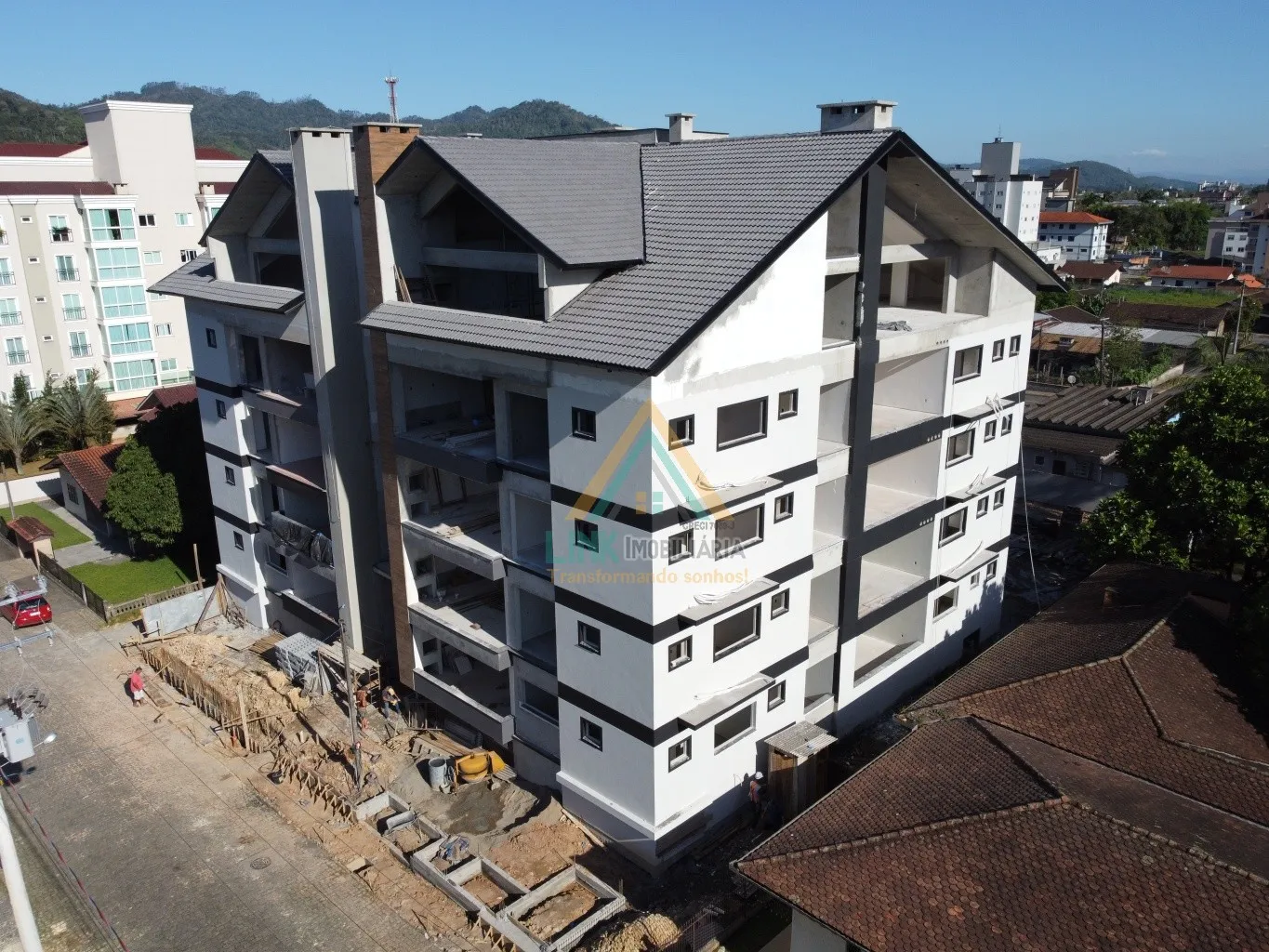 Apartamento no Le Classic Residence com 105,30m de Área Privativa, no Centro da cidade de Pomerode. - foto 1