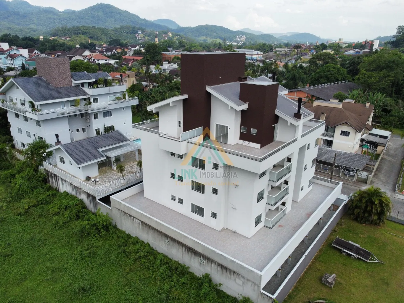 Cobertura no Residencial Ágata Bloco B com 178,30m de Área Privativa, no Centro da cidade de Pomerode. — foto 5