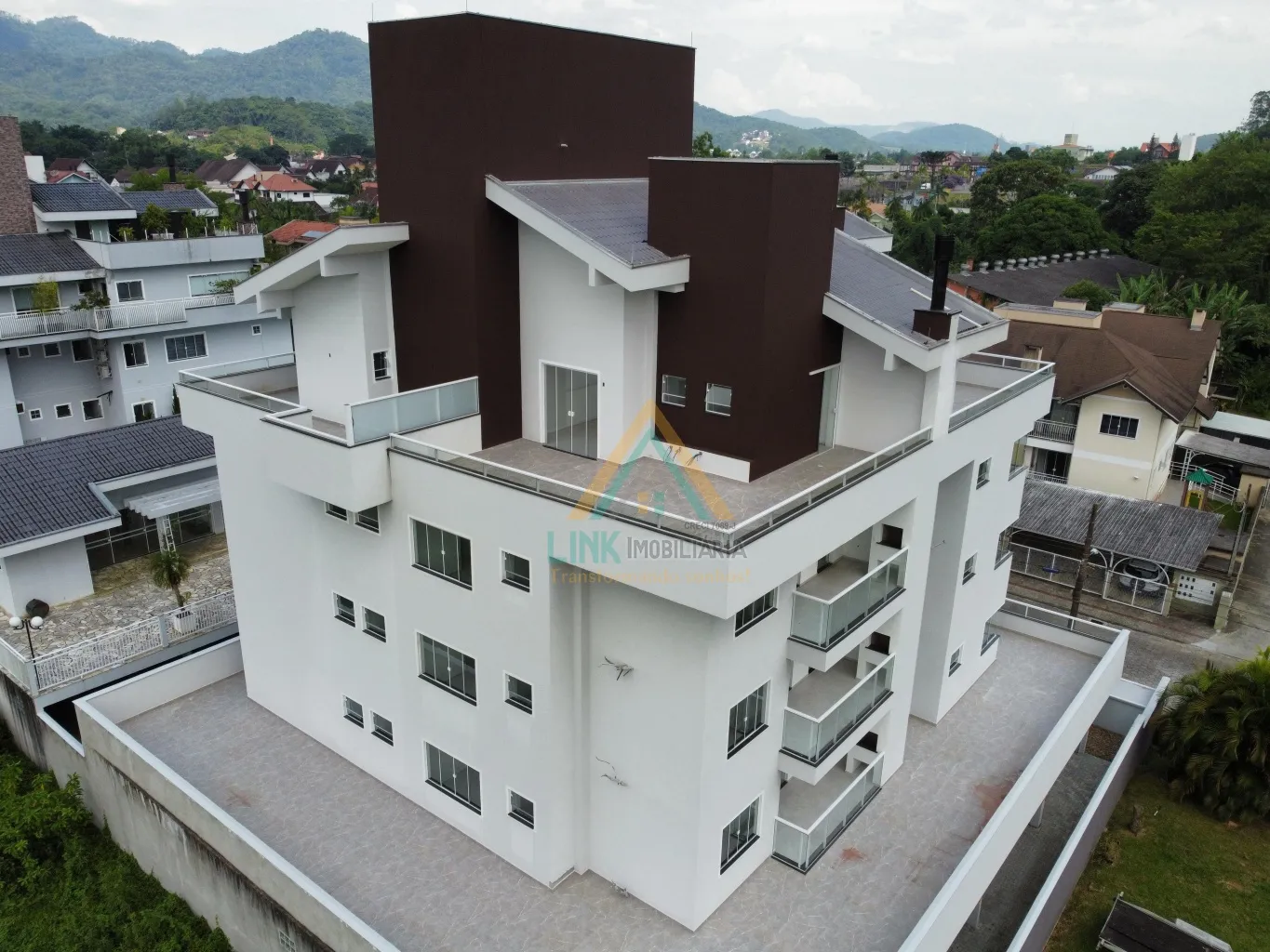 Cobertura no Residencial Ágata Bloco B com 132,67m de Área Privativa, no Centro da cidade de Pomerode. — foto 4