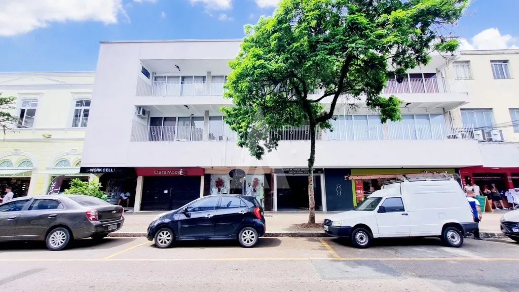 Sala para alugar por R$ 550.00, 17.83 m2 - CENTRO - JOINVILLE/SC - foto 1