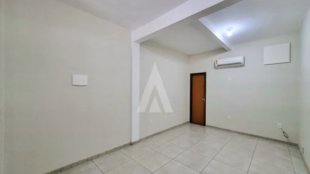 Sala para alugar por R$ 550.00, 17.83 m2 - CENTRO - JOINVILLE/SC — foto 6