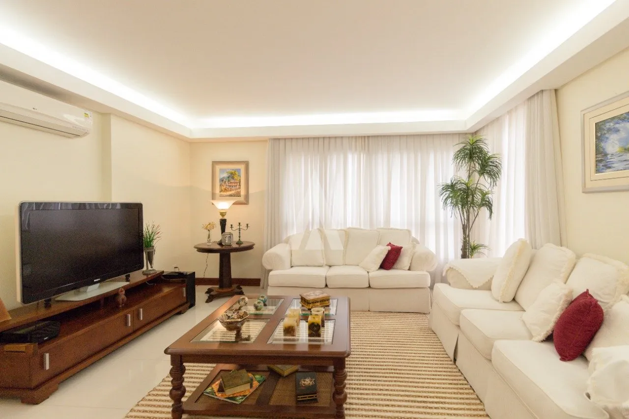 Apartamento à venda com 4 quartos, 2 vagas, 251m² no Atiradores, Joinville - foto 1