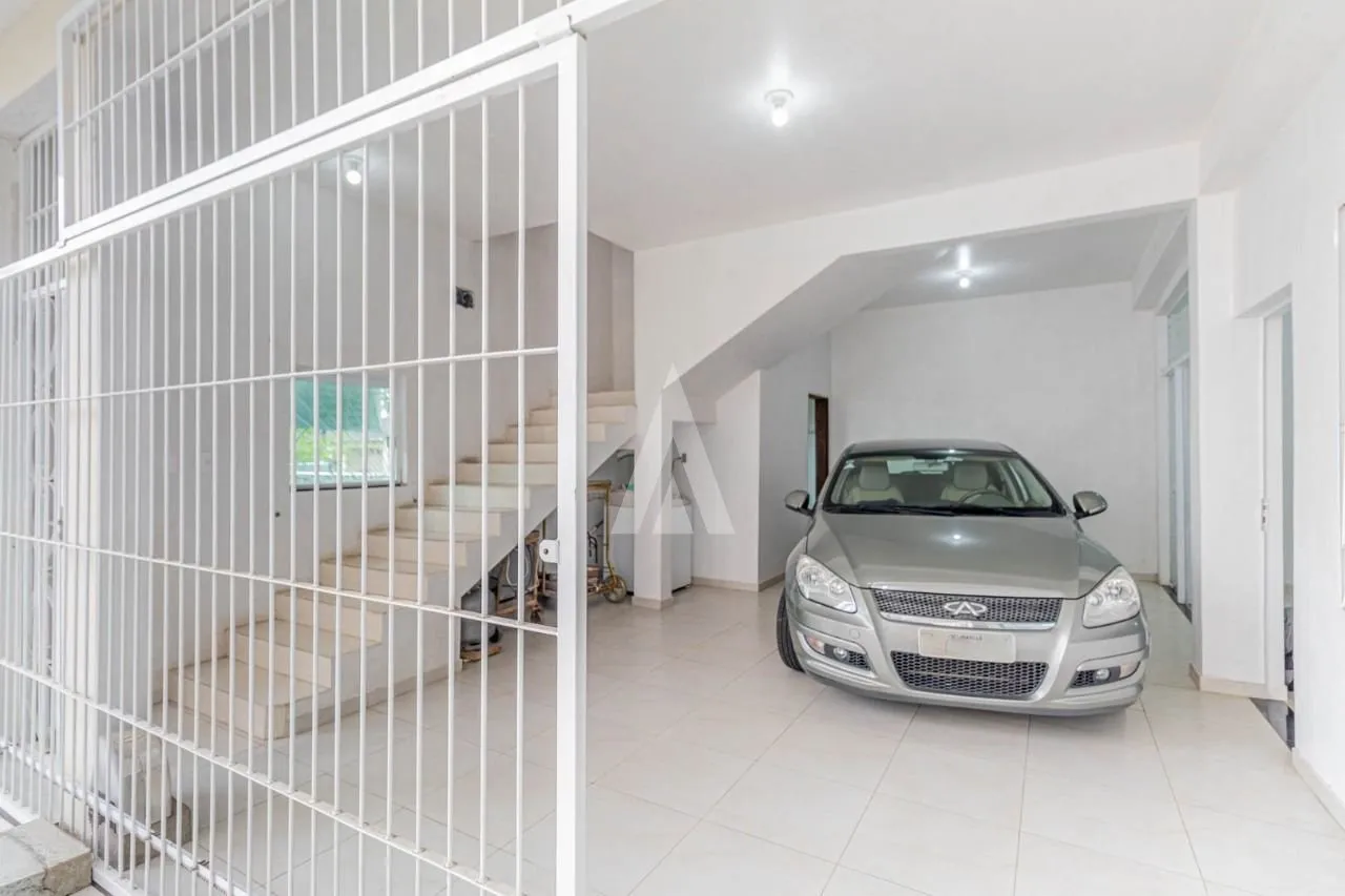 Sobrado com 1 suíte(s) mais 1 quarto(s) à venda no bairro Bucarein em Joinville, por R$ 1.388.000.00. — foto 3