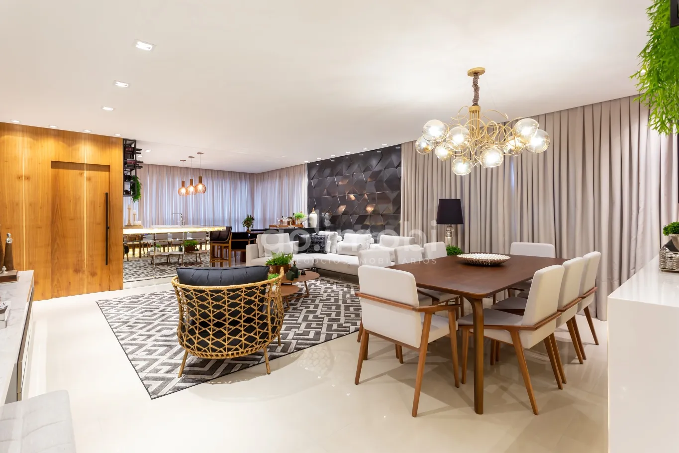 Apartamento Finamente Mobiliado no Bairro das Nações em Indaial - foto 1