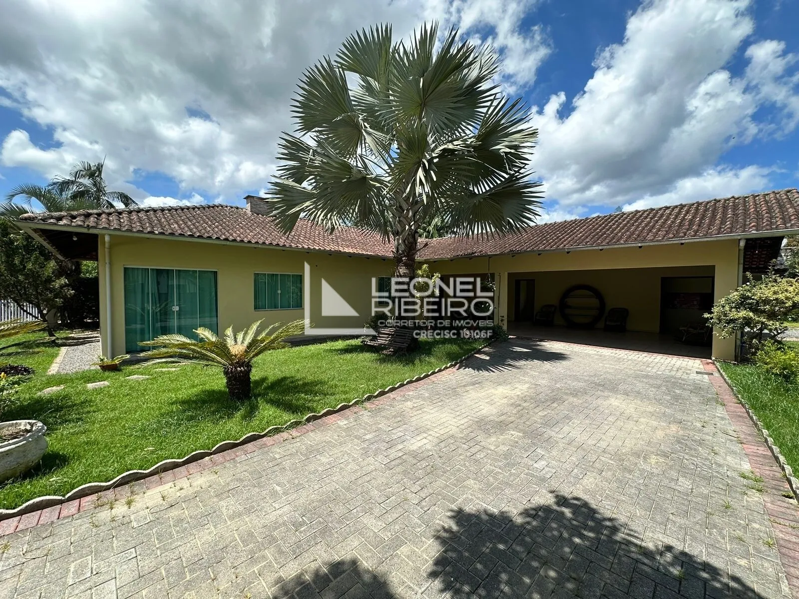 Casa à venda com 3 dormitórios no bairro Quintino em Timbó/SC — foto 4