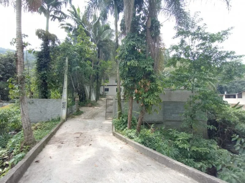 Chacara com 10.799,94m, com 01 casa em alvenaria com 149,94m, 5 dormitórios sendo uma suíte, 2 vagas, piscina, venha conferir!! — foto 4