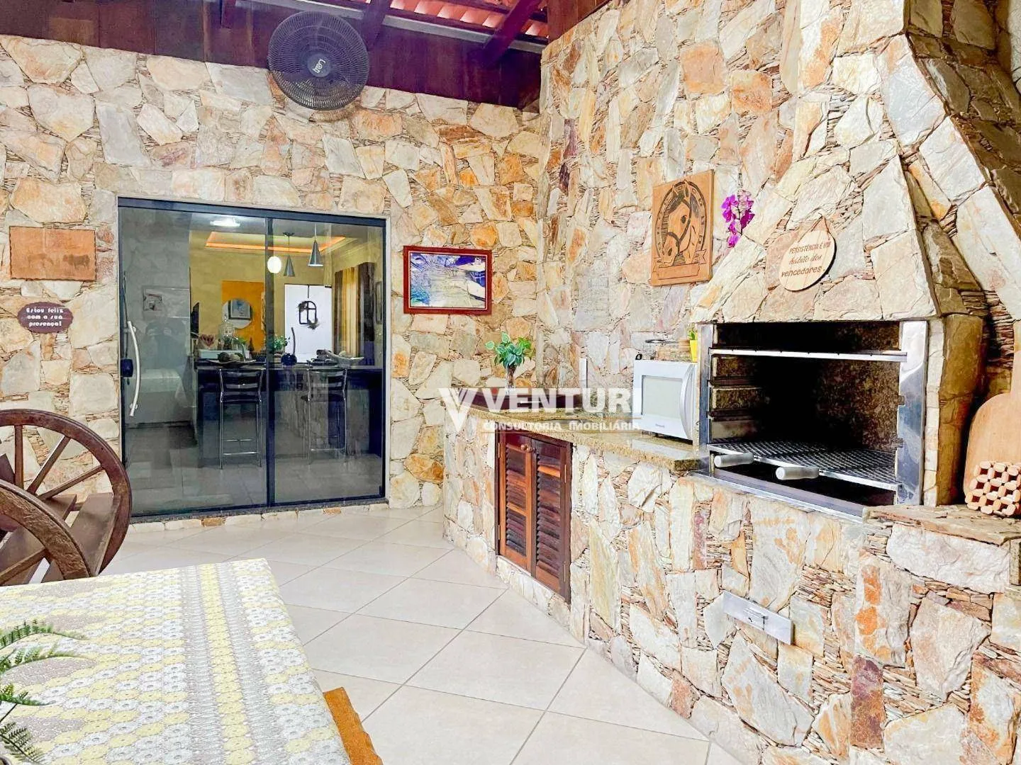 Casa com 3 dormitórios, sendo 1 suíte, 230 m - venda por R$ 850.000 - Água Verde - Blumenau/SC — foto 7