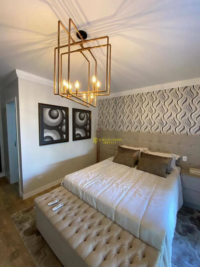 Linda casa na Beira Rio, em Balneário Piçarras - Amplo terreno e desing moderno — foto 5