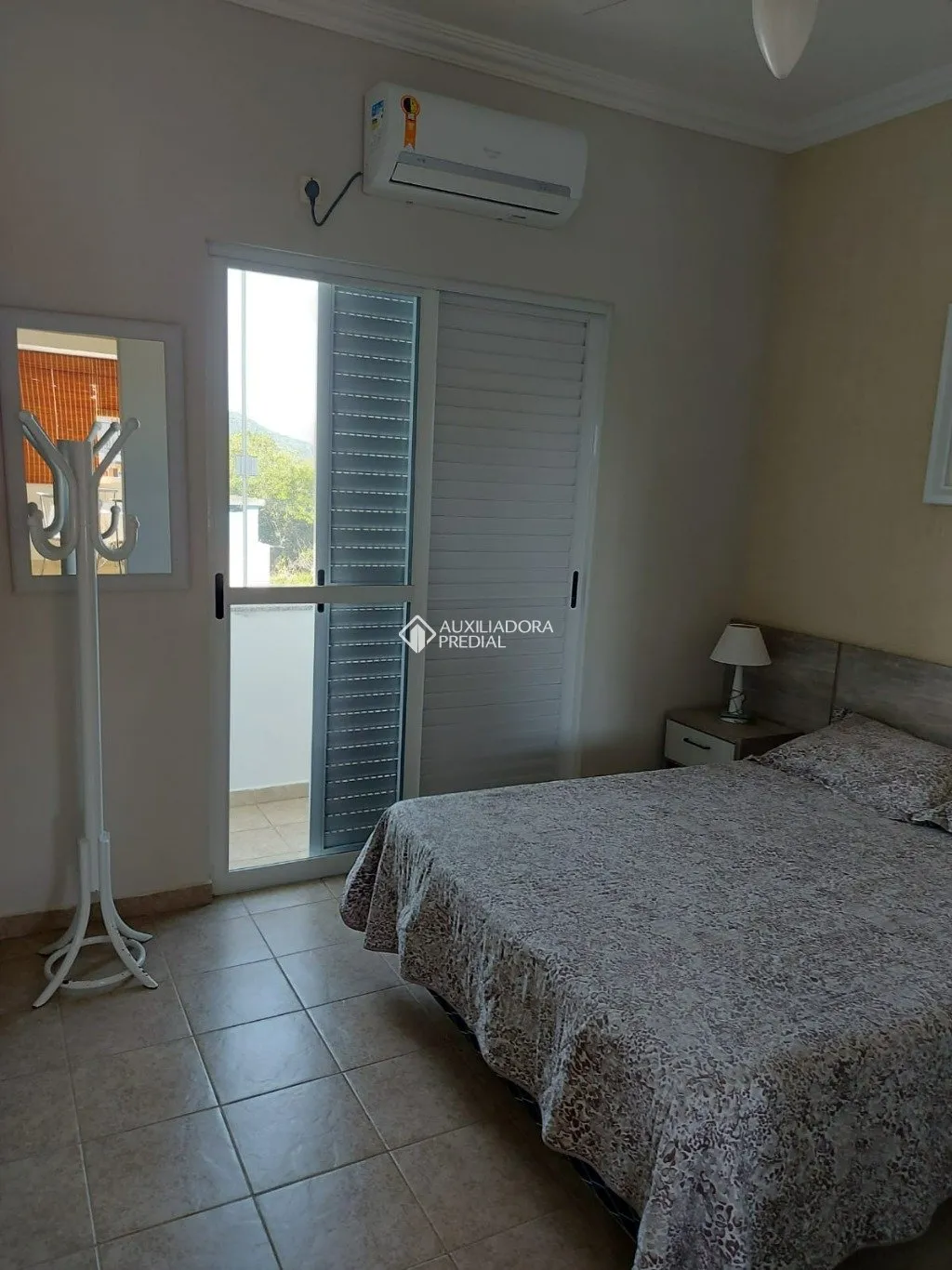 Outros Imóveis à venda com 5 quartos e 5 suítes, 360m² na DAS PITANGUEIRAS no Daniela, Florianópolis — foto 4